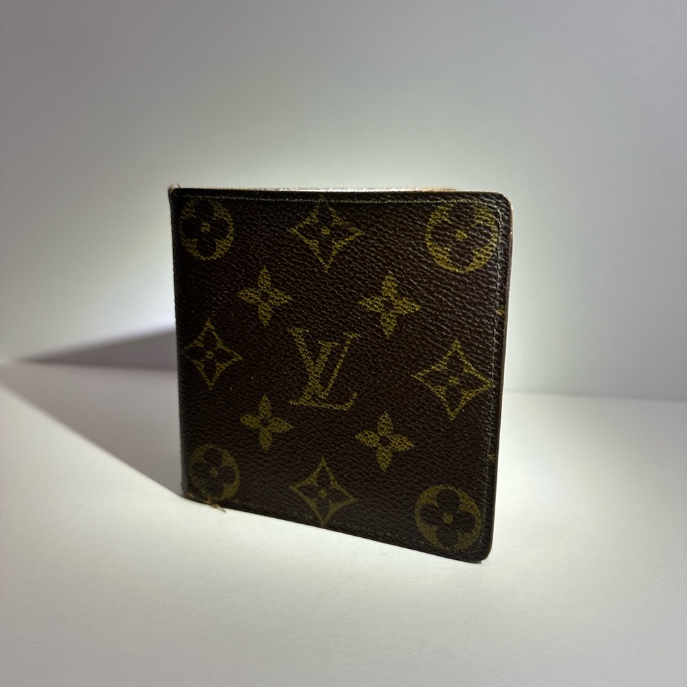 Louis Vuitton Porte Billet Carte Credit Wallet